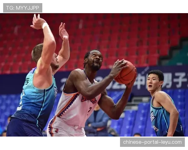 上海久事大外援冯莱因食物中毒缺席今日球队训练